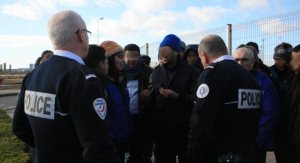 2014-02-04_Calais_migrants_demonstration